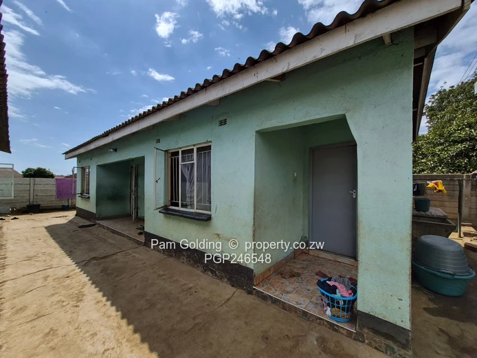 4 Bedroom House For Sale In Budiriro 1