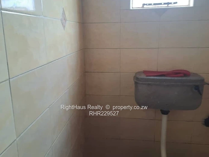  A beautiful and affordable home in Woodlands is up for grabs (Sole Mandate)