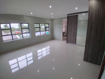 20 Bedroom Flat & Apartment