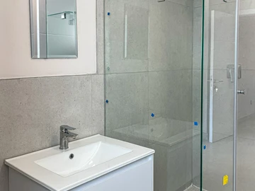 3 Bedroom Garden Flat