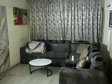 Flat & Apartment