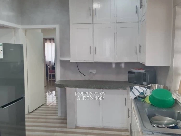 Avondale 4BR, 2BA Home - Borehole & Modern Kitchen