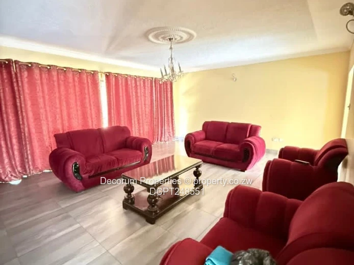 ?? **Borrowdale Quinnington – Spacious Furnished Accommodation To Let | USD $1,200 per Month**