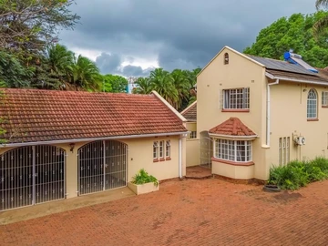 3 Bedroom Townhouse Complex