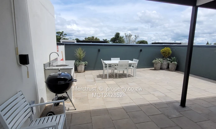 Stunning executive apartment (Sole Mandate)