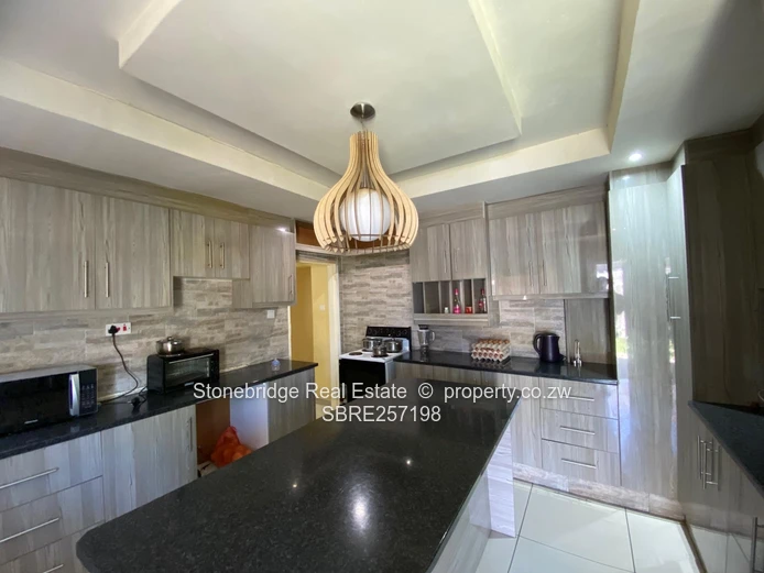 6 Bedroomed Double Storey in Harrisvale For Sale