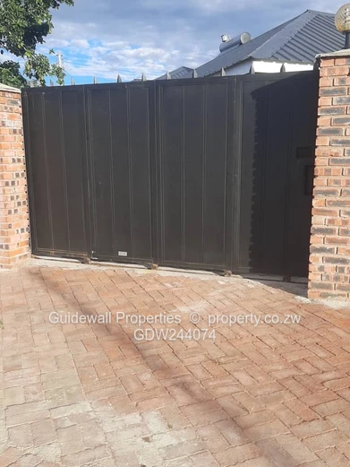 2 bedroomed wing for rent in Beatrice