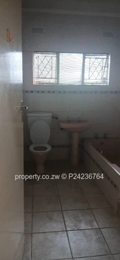 Hatfield House To Let $650