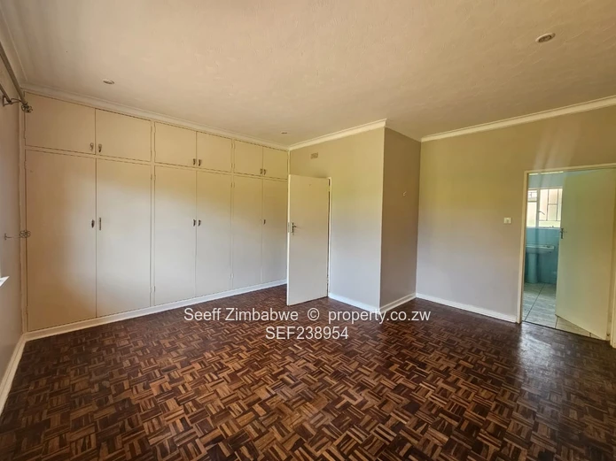 Spacious 4-Bedroom Home in Philadelphia