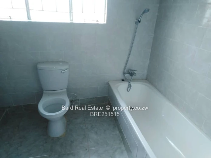 House To Let In Domboshava Showground