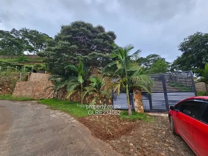 Charming 3-Bedroom Home in Glenlorn To Let 