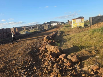 Stands & Residential Land