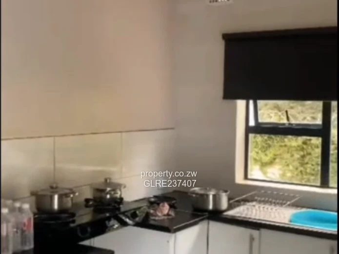  Neat n spacious 2beds self-contained CLUSTER APARTMENT PREF SINGLE PEOPLE SHARING