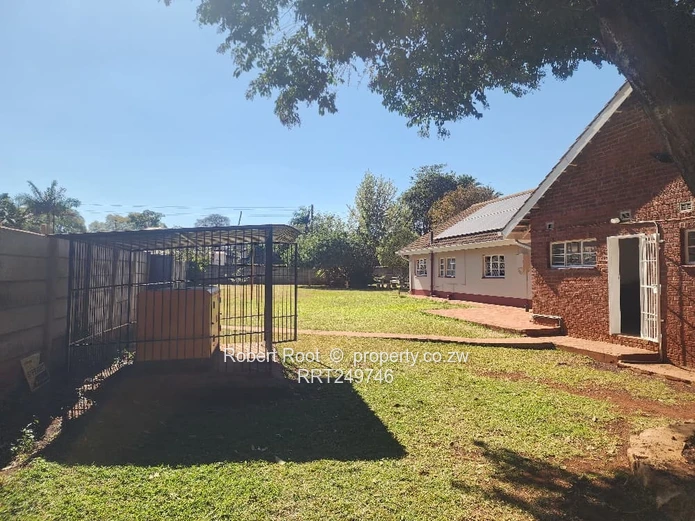 Prime Commercial Space for Rent In Greendale