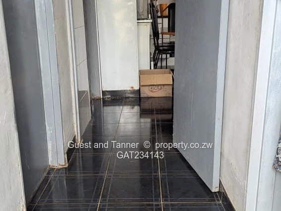 Tiled 3-bedroomed house for sale in Mbundane near Bulawayo