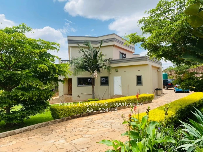 Executive Sanctuary in Elite Brookview 5-Bed En-Suite Masterpiece with Triple Borehole System (Sole Mandate)