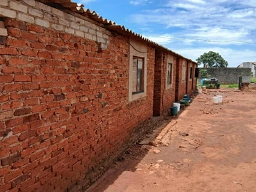 Farm & Agricultural Land