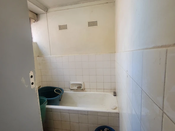 Flat & Apartment