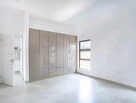3 Bedroom Flat & Apartment