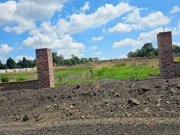 Stands & Residential Land