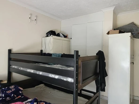 3 Bedroom Garden Flat