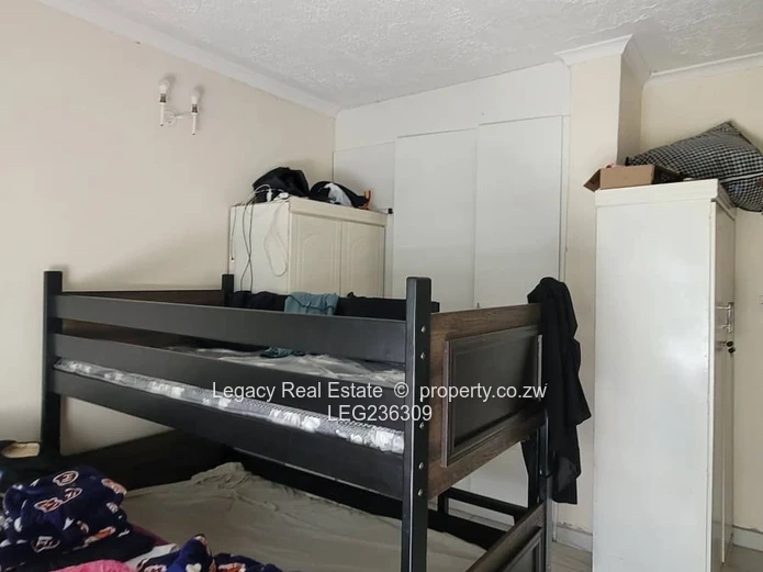 Hatfield Gem ,High-Demand Area! 3-Bed Garden Flat