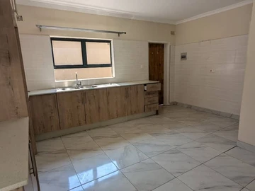 3 Bedroom Garden Flat