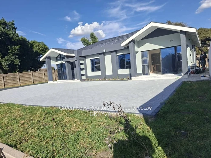 Hatfield 4 beds cluster unit