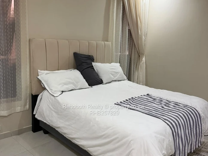Modern 3-Bed Home with Built-ins & Borehole in Crowhill Views