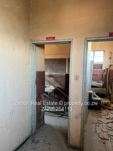 Chitungwiza Commercial Building | $150K | Title Deed | Opposite Chitungwiza Town Centre