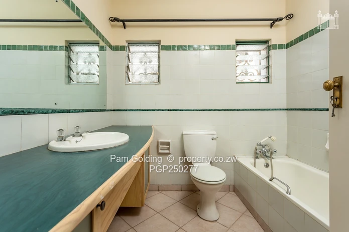 Townhouse For Rent In Belgravia