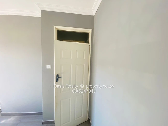 Neat Accommodation To Let