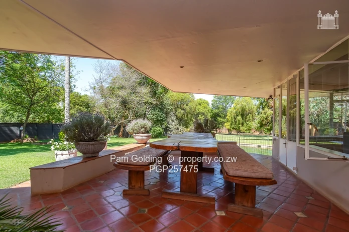 Well Presented Home In Highlands;4208 Sqms. (Sole Mandate)