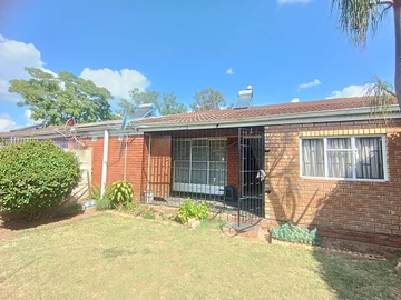 2 Bedroom Garden Flat