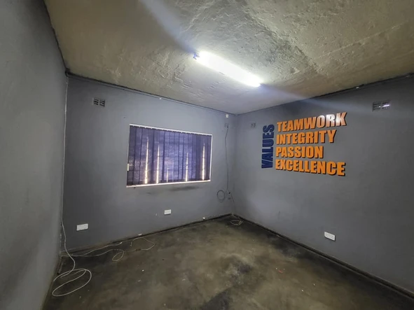 Warehouse & Factory
