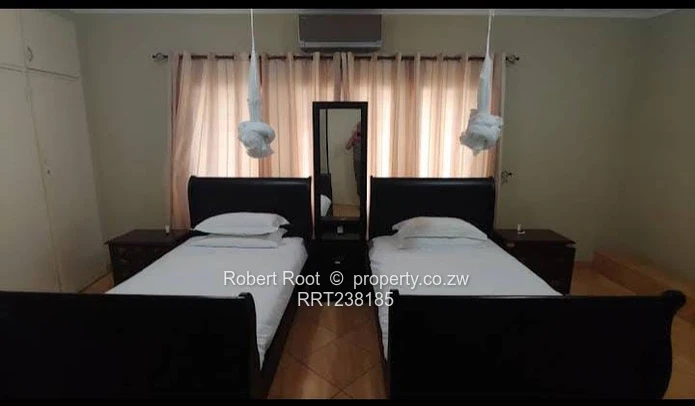 7 room Guest Lodge in Victoria Falls