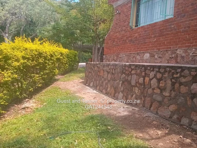 Kariba guest house for sale 