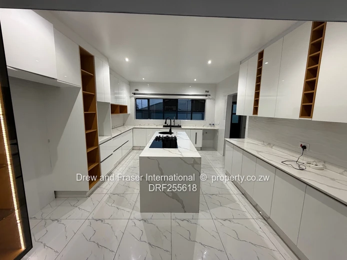 Gated Modern 4-Bed Home in Mabvazuva with Borehole