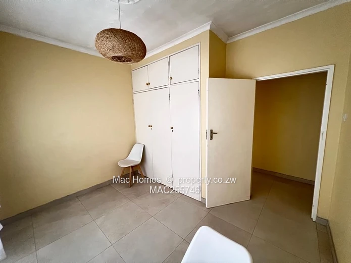 3-Bedroom Villa For Sale – Coronation Avenue