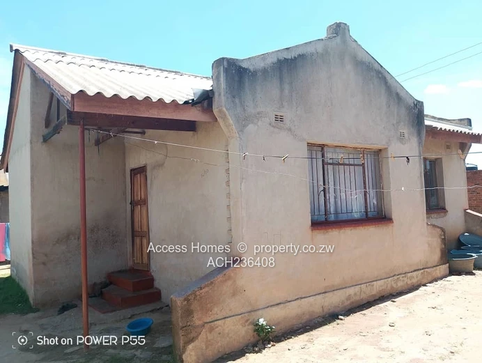 Budiriro 4 House  for sale 