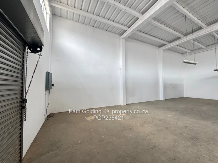 Warehouse to rent - Msasa