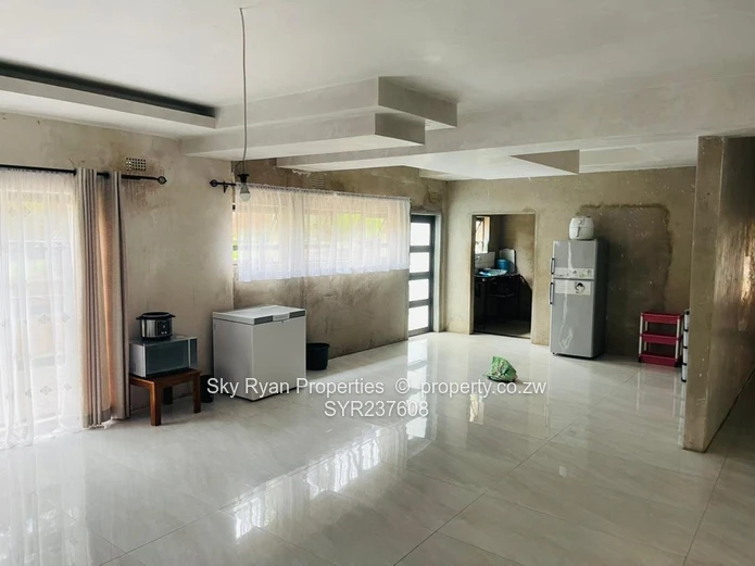 Glen Lorne Mothercare Double Storey For Sale