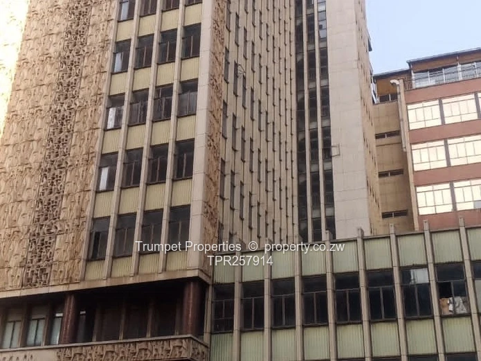 Prime Harare CBD Office Building - 4312 m2, High Ceilings