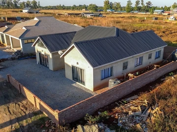 4 Bedroom House