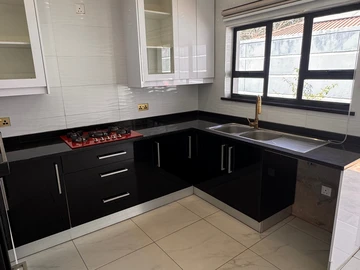 3 Bedroom Cottage