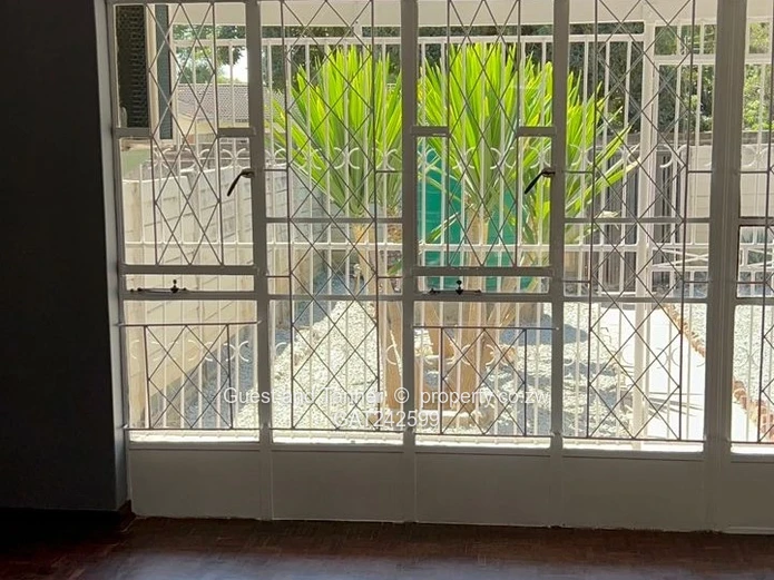 Chadcombe Garden Flat for Sale!