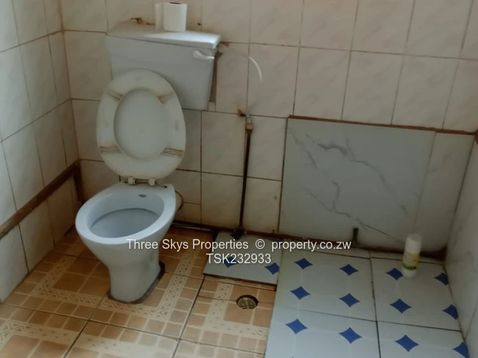 Mufakose House For Sale 