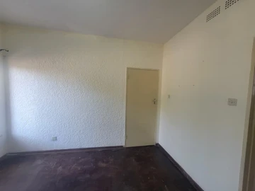 Flat & Apartment