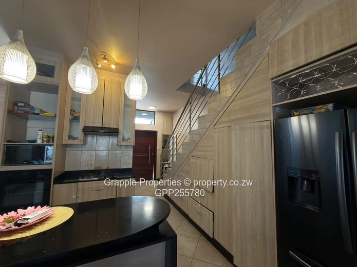 Avondale neat move in apartment