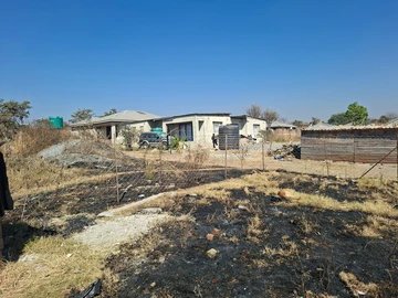 Stands & Residential Land